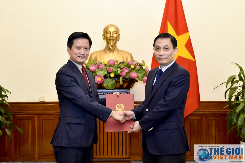 bo ngoai giao trao quyet dinh bo nhiem lanh dao cac don vi