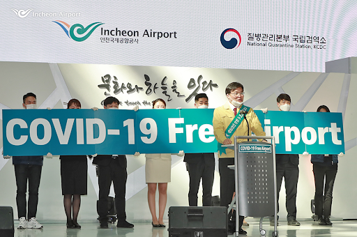 Đại dịch Covid-19: Singapore cấm khách du lịch nhập cảnh và quá cảnh, Hàn Quốc xét nghiệm tất cả hành khách từ châu Âu