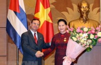 tong thong putin ngo loi muon ho tro cuba hien dai hoa kinh te xa hoi