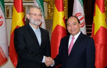 Thủ tướng Nguyễn Xuân Phúc tiếp Chủ tịch Quốc hội Iran