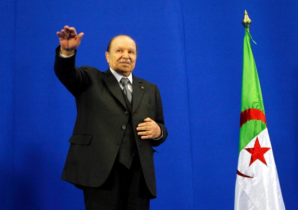 Tổng thống Algeria được chấp thuận từ chức