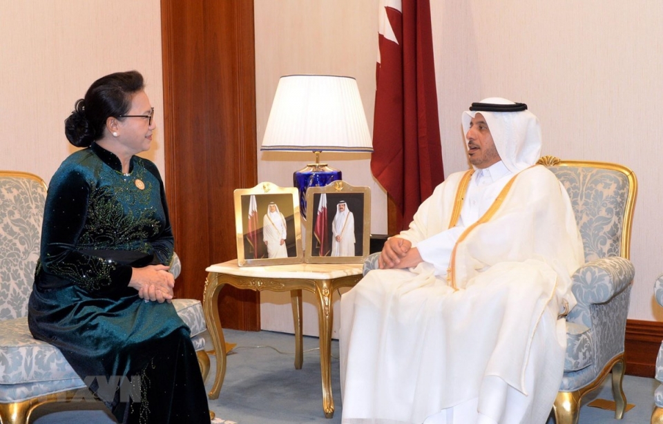 Chủ tịch Quốc hội Nguyễn Thị Kim Ngân hội kiến Thủ tướng Qatar