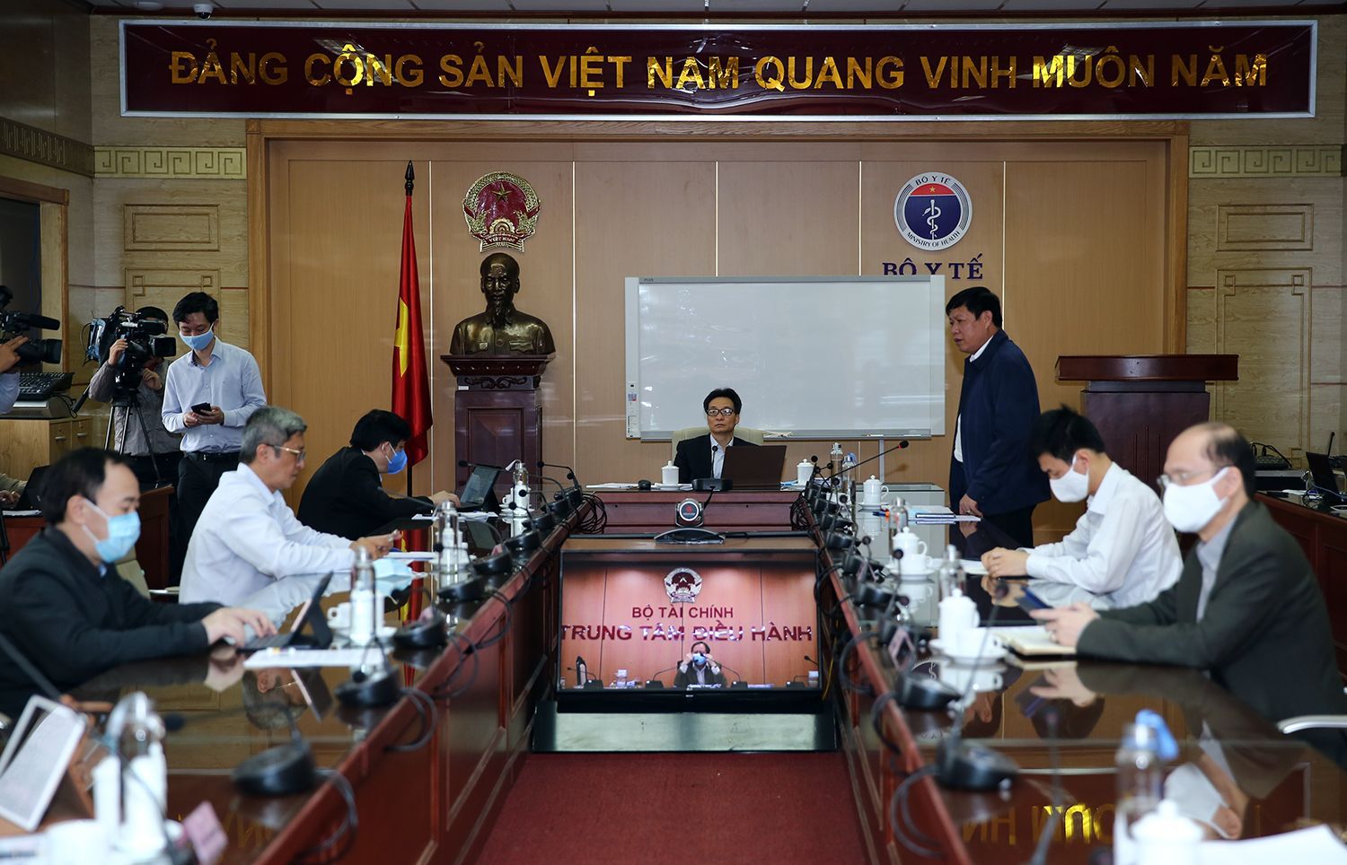 Thực hiện nghiêm các chỉ đạo, Việt Nam kiểm soát được tình hình dịch Covid-19