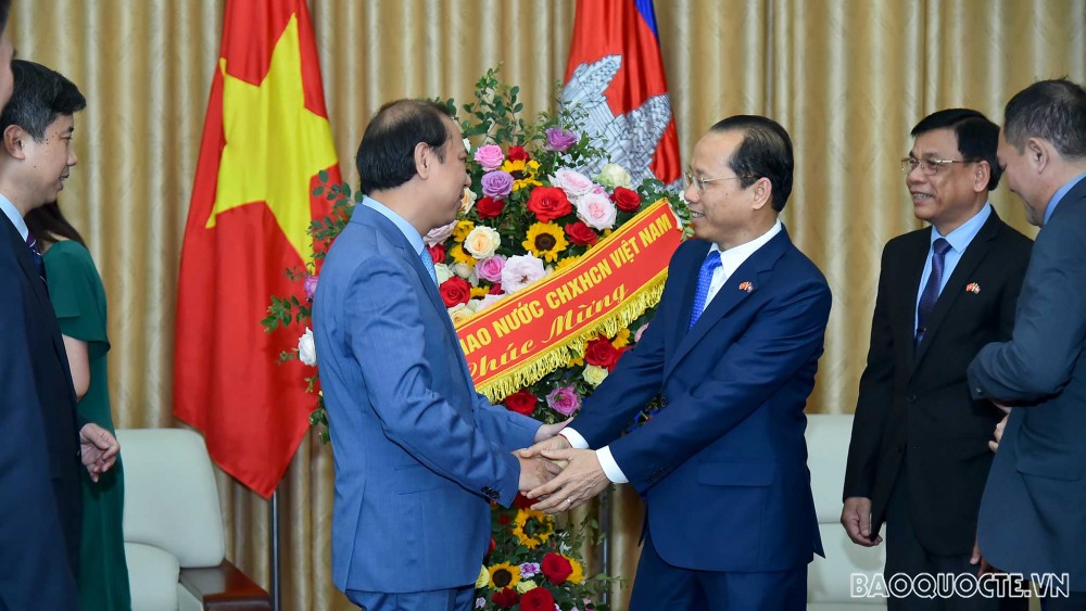 Thứ trưởng Ngoại giao Nguyễn Quốc Dũng chúc Tết cổ truyền Chol Chnam Thmay Campuchia