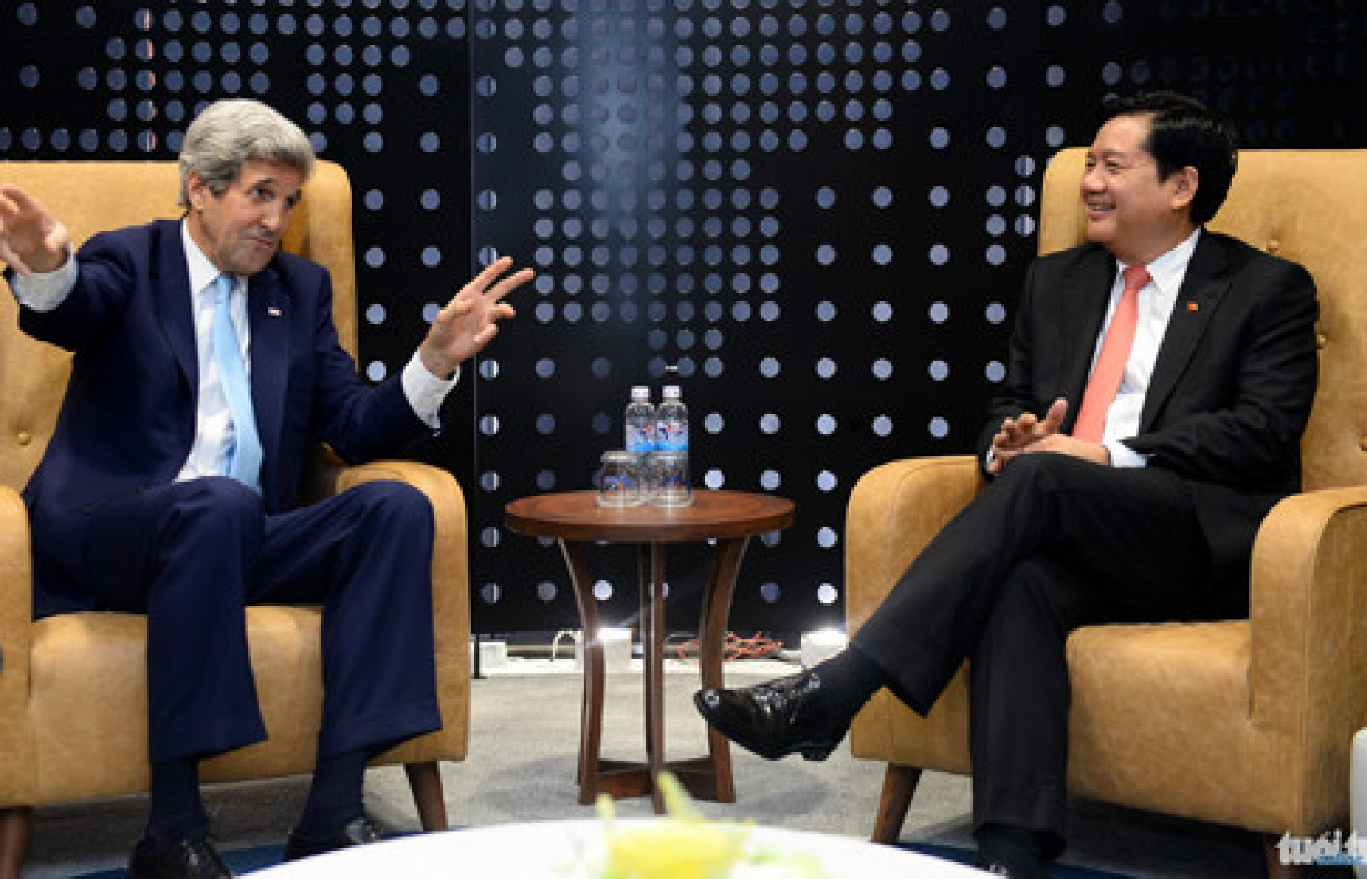 Cuộc trò chuyện thân mật giữa Bí thư Thăng và Ngoại trưởng John Kerry