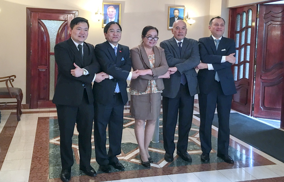 Họp bàn về hoạt động kỷ niệm 50 năm thành lập ASEAN tại Ba Lan