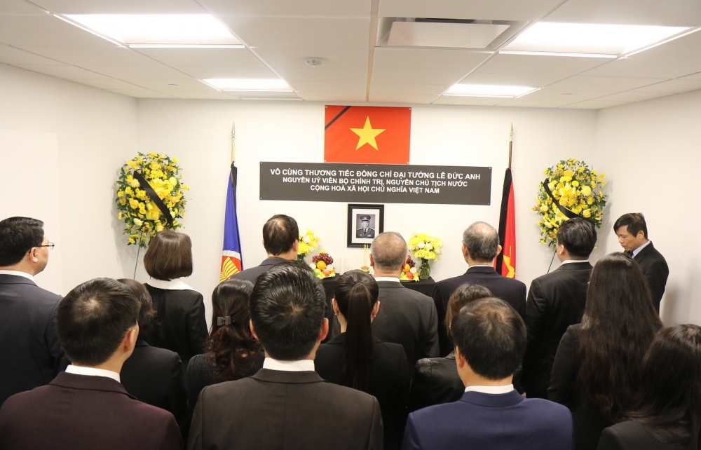 Lễ viếng nguyên Chủ tịch nước Lê Đức Anh tại Phái đoàn Đại diện thường trực Việt Nam tại Liên hợp quốc