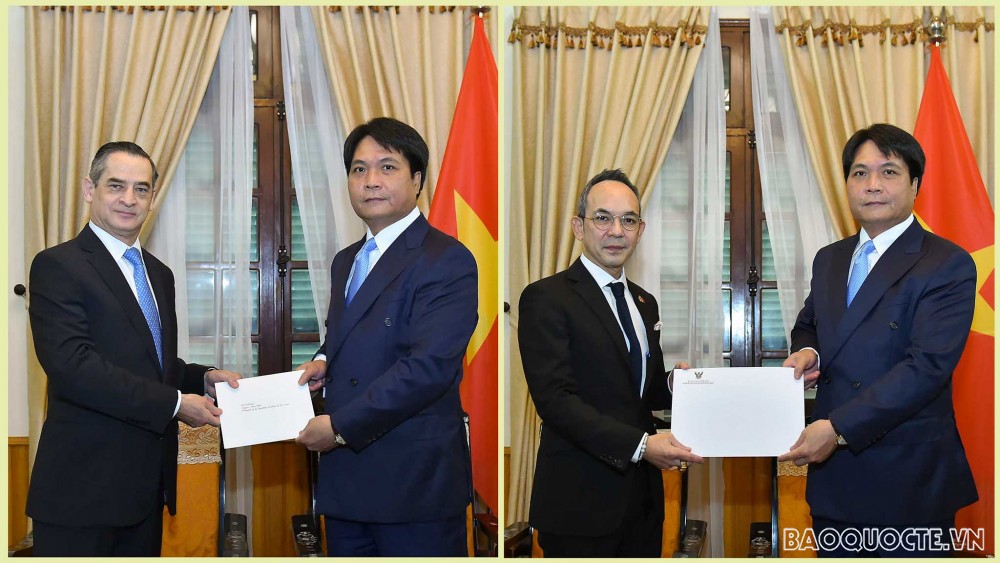 Cục trưởng Cục Lễ tân Nhà nước tiếp các Đại sứ Chile và Thái Lan trao bản sao Ủy nhiệm thư