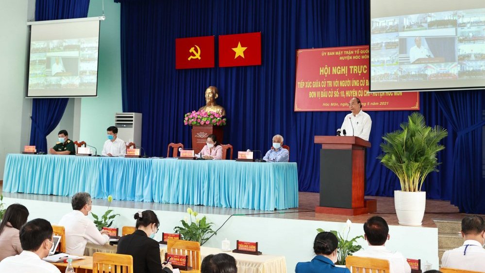 Chủ tịch nước Nguyễn Xuân Phúc tiếp xúc cử tri huyện Củ Chi và Hóc Môn, TP Hồ Chí Minh