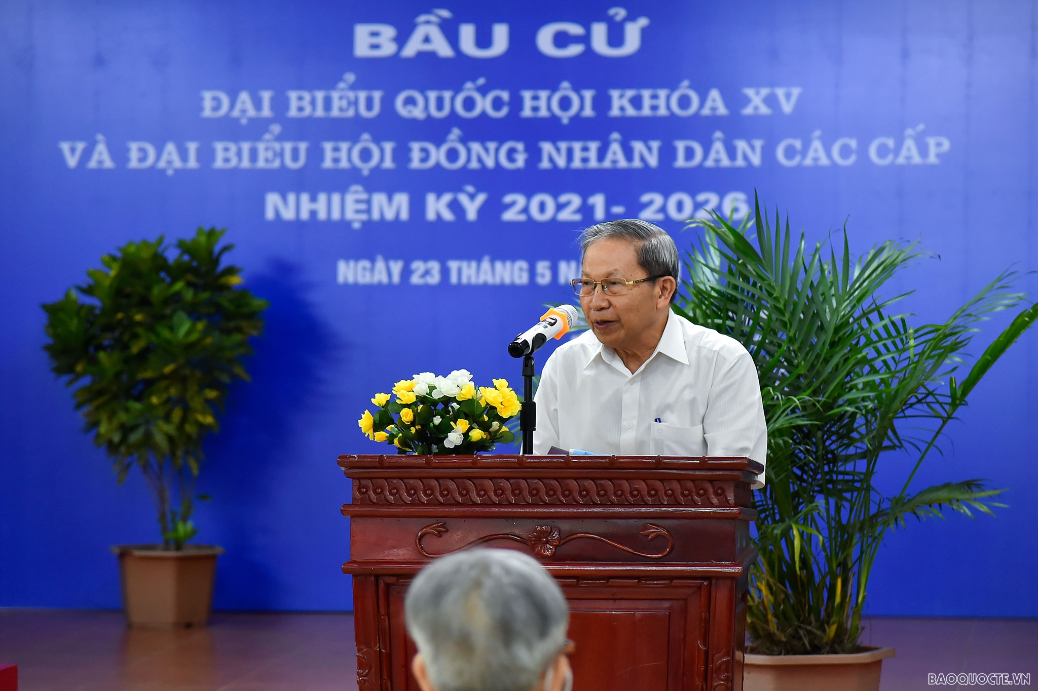 Bộ trưởng Ngoại giao Bùi Thanh Sơn tham gia bỏ phiếu bầu cử tại quận Nam Từ Liêm, Hà Nội