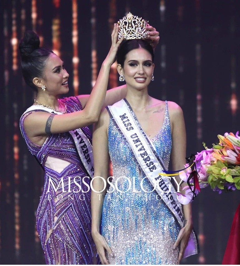 Người đẹp Celeste Cortesi đăng quang Hoa hậu Hoàn vũ Philippines 2022, tối 30/4. (Nguồn: Missosology).