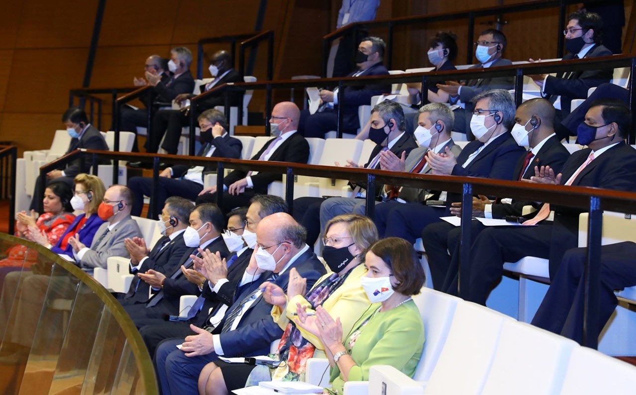Đại diện các cơ quan ngoại giao tại Hà Nội dự phiên khai mạc Kỳ họp thứ ba, Quốc hội khóa XV.