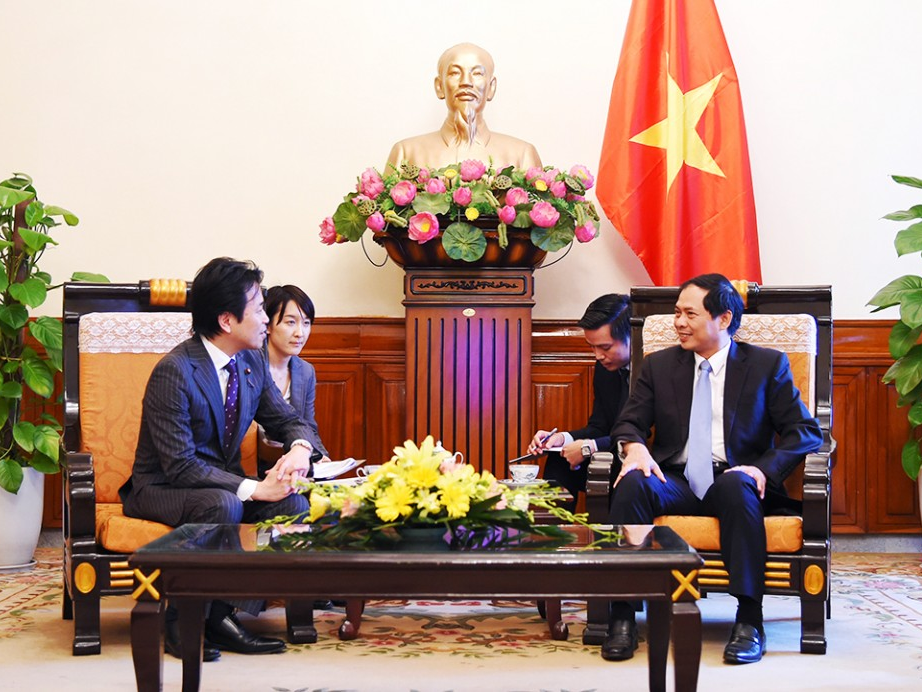 Nhật Bản cam kết hỗ trợ Việt Nam hội nhập quốc tế