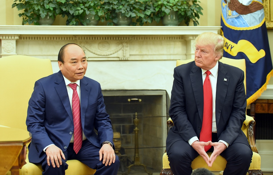 Hình ảnh Thủ tướng Nguyễn Xuân Phúc hội đàm với Tổng thống Donald Trump