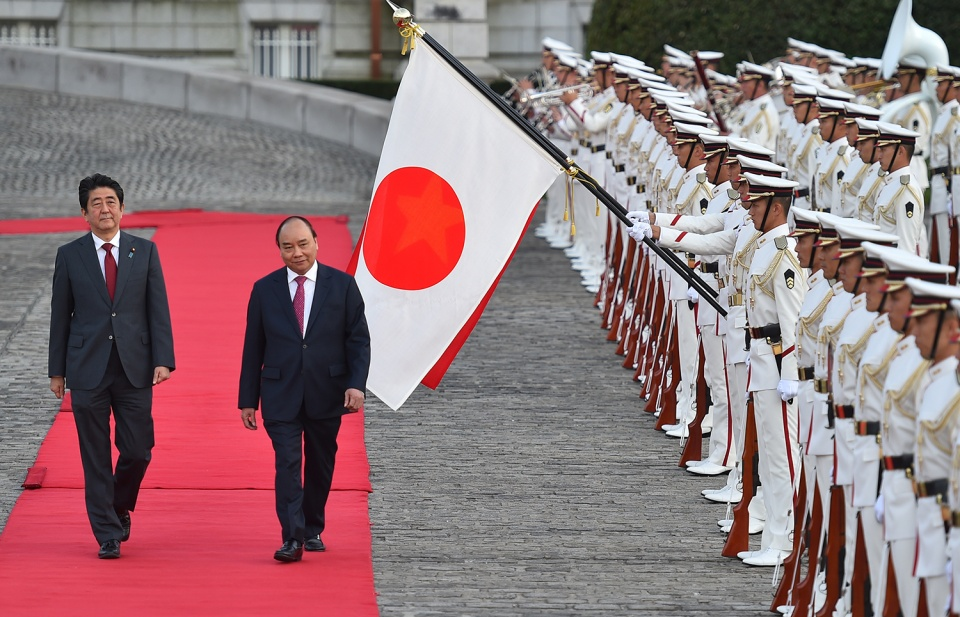 Hình ảnh lễ đón chính thức Thủ tướng Nguyễn Xuân Phúc tại Nhật Bản
