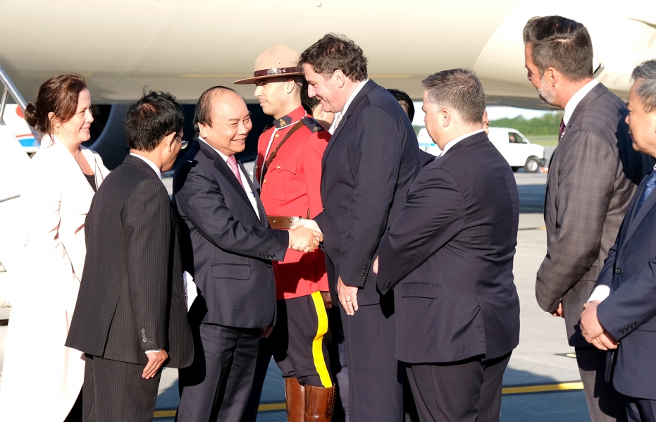 Thủ tướng đến thành phố Québec, Canada
