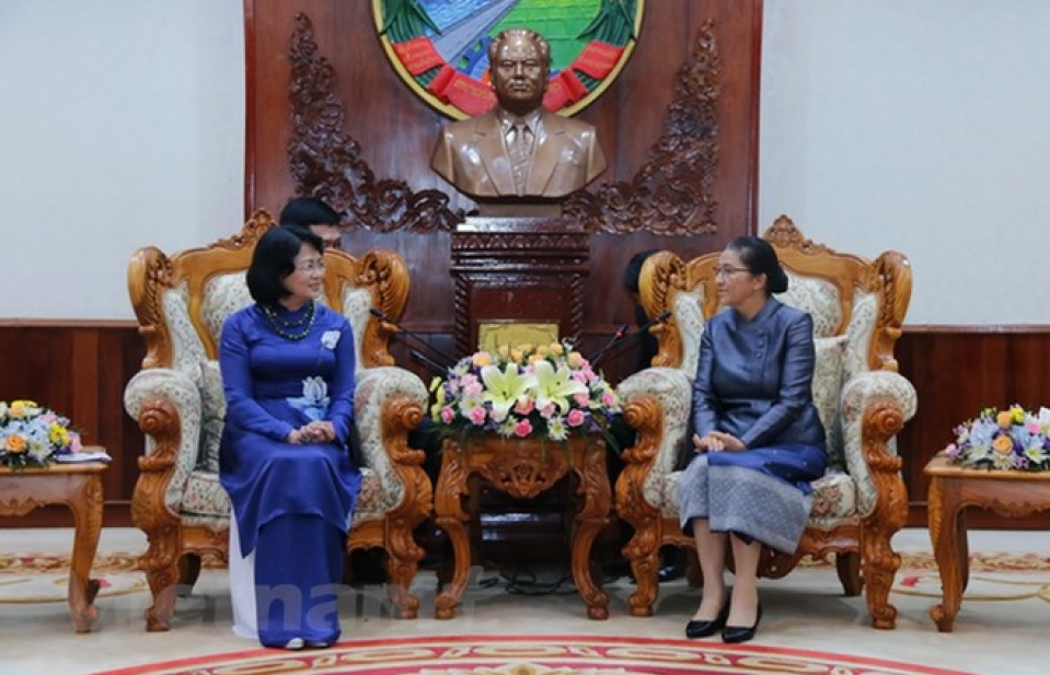Hoạt động của Phó Chủ tịch nước Đặng Thị Ngọc Thịnh tại Lào