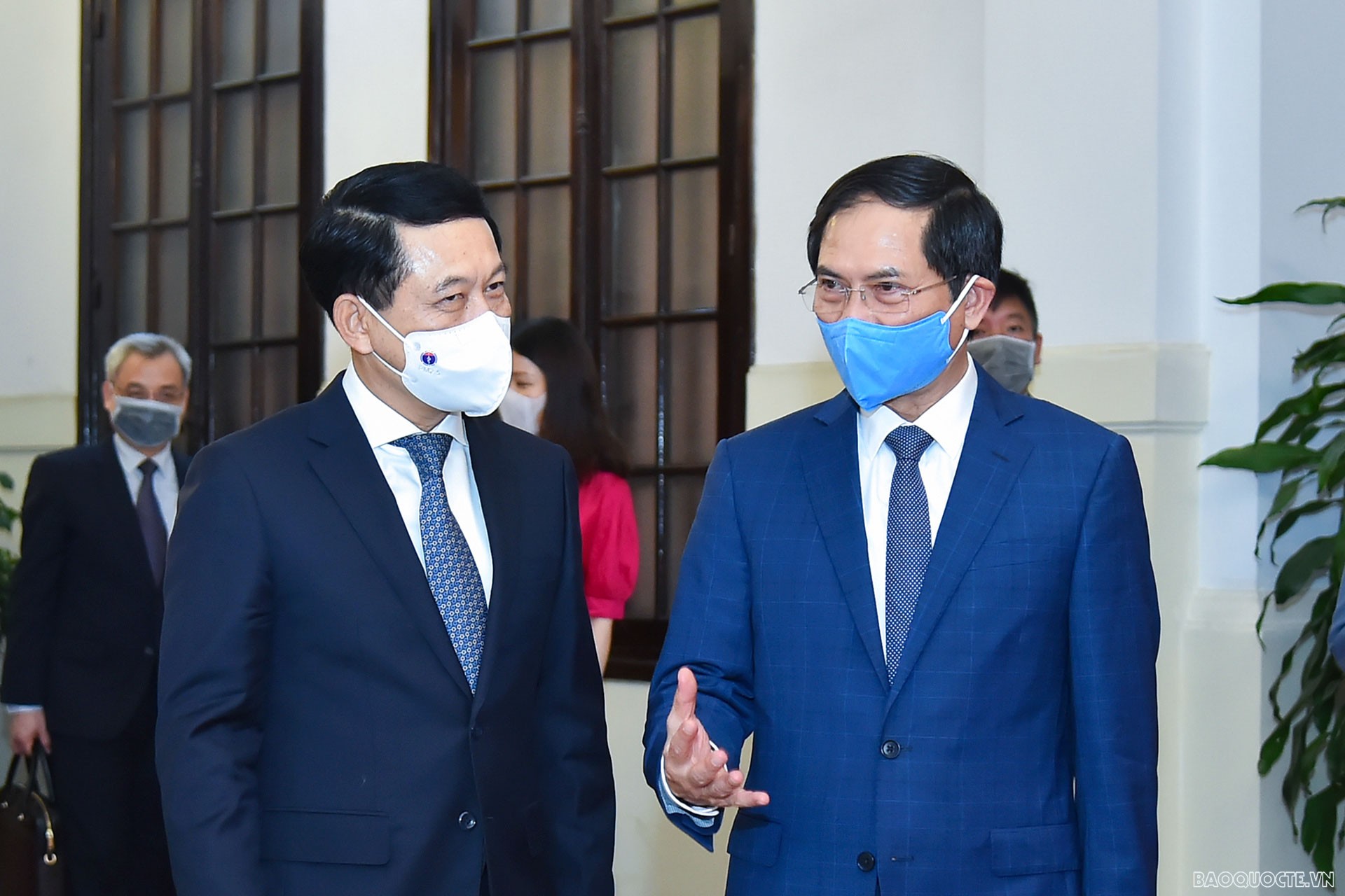 Bộ trưởng Ngoại giao Bùi Thanh Sơn tiếp Bộ trưởng Ngoại giao Lào Saleumxay Kommasith