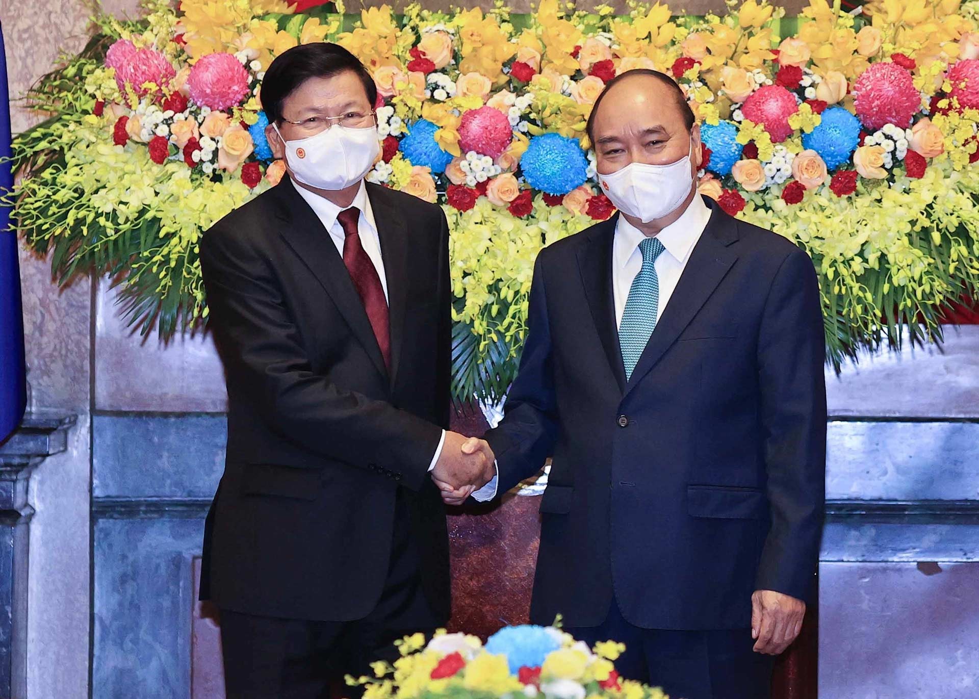 Đại sứ Lào: Chuyến thăm của Chủ tịch nước Nguyễn Xuân Phúc 'tiếp lửa' truyền thống, thắp sáng tương lai cho quan hệ Việt-Lào
