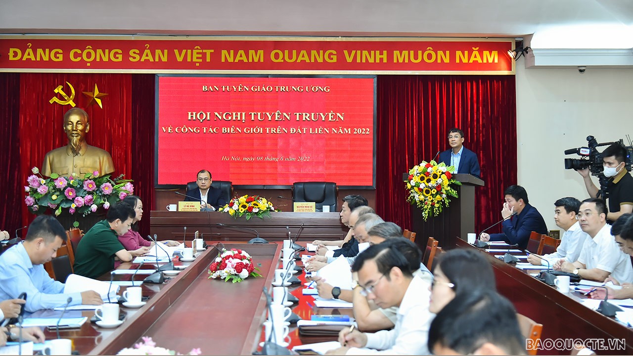 Ngày 8/6/2022, Thứ trưởng Thường trực Bộ Ngoại giao Nguyễn Minh Vũ dự, phát biểu tại Hội nghị tuyên truyền về công tác biên giới trên đất liền năm 2022. (Ảnh: Anh Sơn)