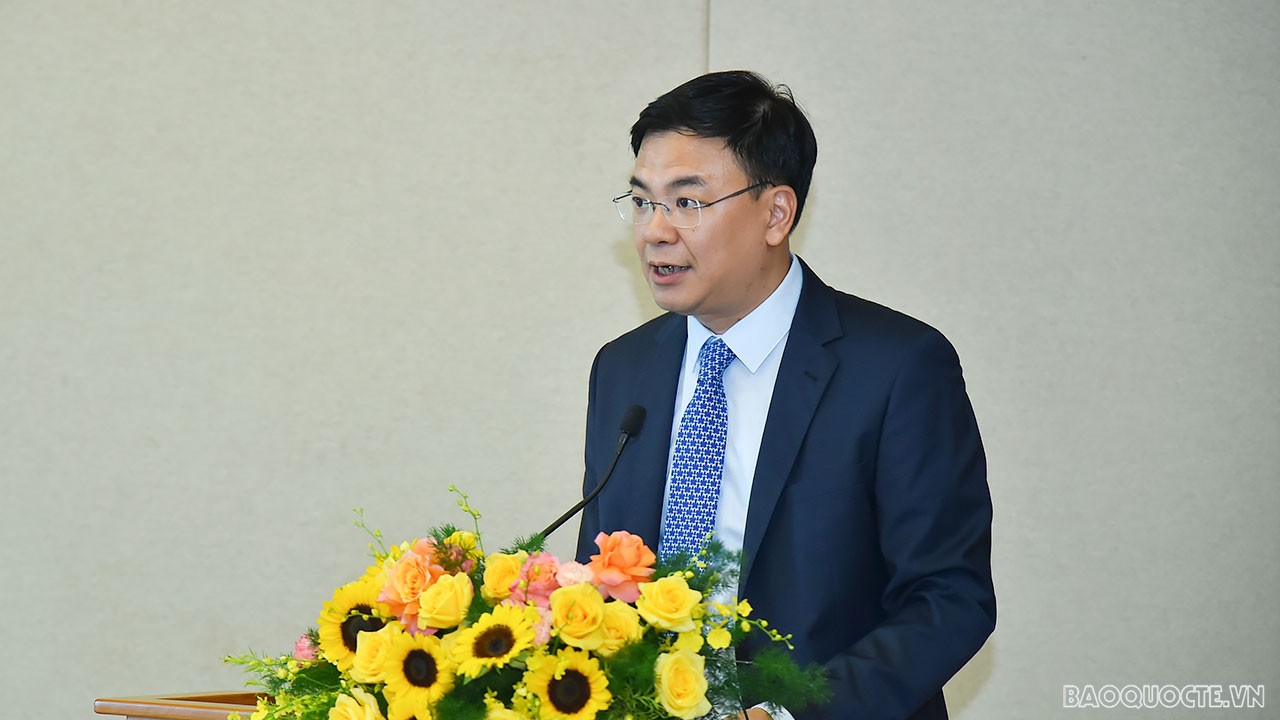 Ngày 15/6, Thứ trưởng Ngoại giao Phạm Quang Hiệu dự và phát biểu khai mạc Hội thảo tăng cường xuất khẩu trà của tỉnh Lai Châu vào thị trường Trung Đôn