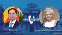 Bộ trưởng Ngoại giao Việt Nam-Oman điện đàm thúc đẩy hợp tác hai nước