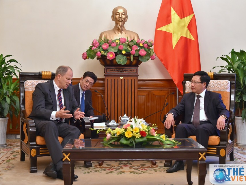 Phó Thủ tướng Phạm Bình Minh tiếp Đại sứ Đức Christian Berger