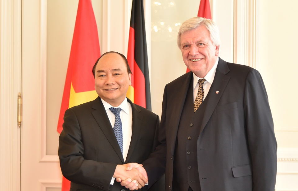 Thủ tướng gặp gỡ, làm việc với Lãnh đạo bang Hessen, CHLB Đức