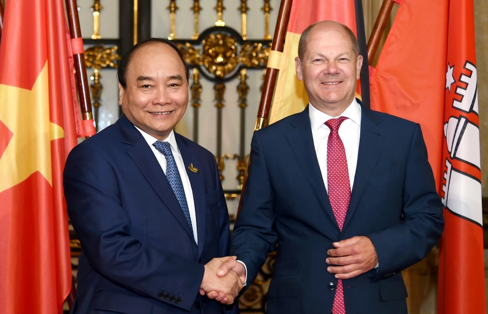 Thủ tướng Nguyễn Xuân Phúc gặp Thủ hiến, Thị trưởng bang Hamburg