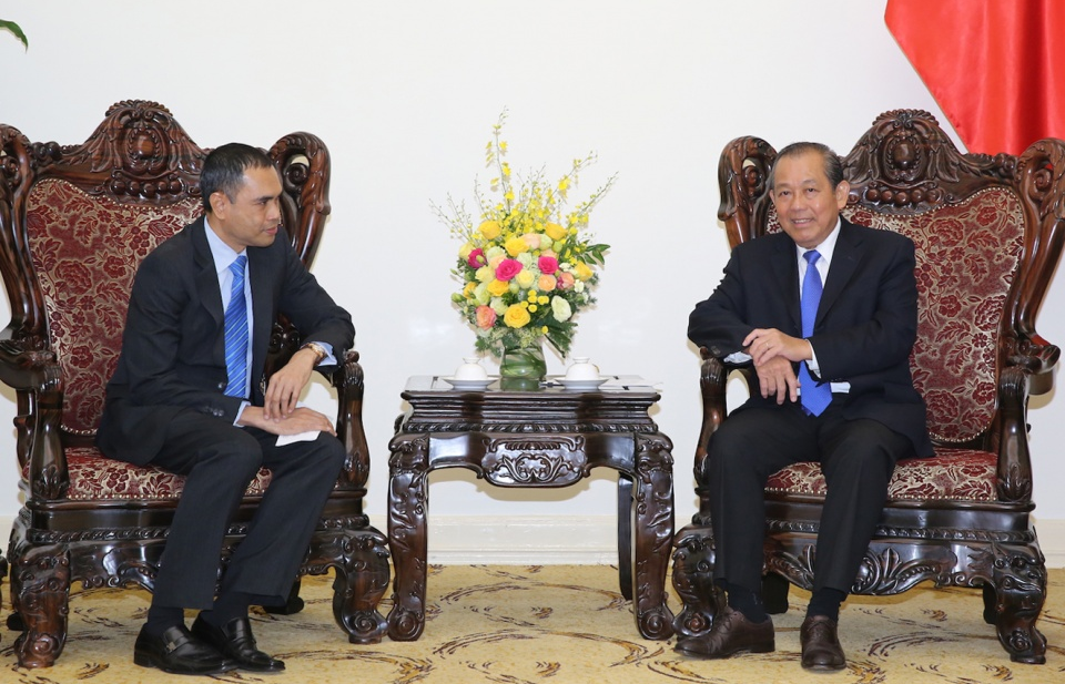 Phó Thủ tướng Thường trực Chính phủ tiếp Đại sứ Malaysia
