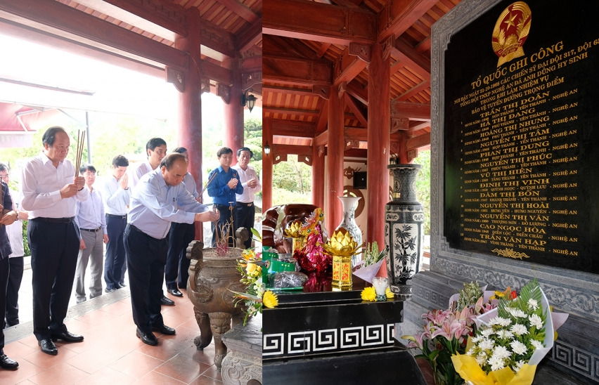 Thủ tướng dâng hương tưởng niệm Chủ tịch Hồ Chí Minh và các anh hùng liệt sĩ