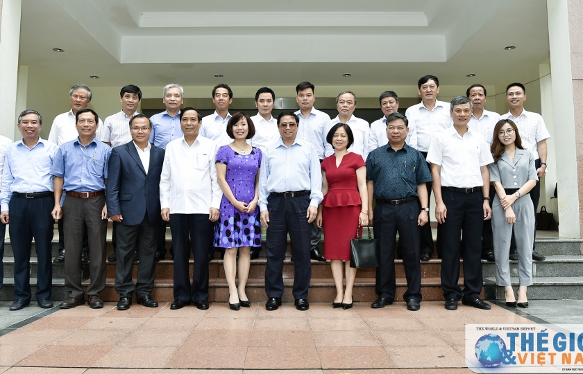 Trưởng Ban Tổ chức Trung ương làm việc với các Trưởng cơ quan đại diện Việt Nam ở nước ngoài