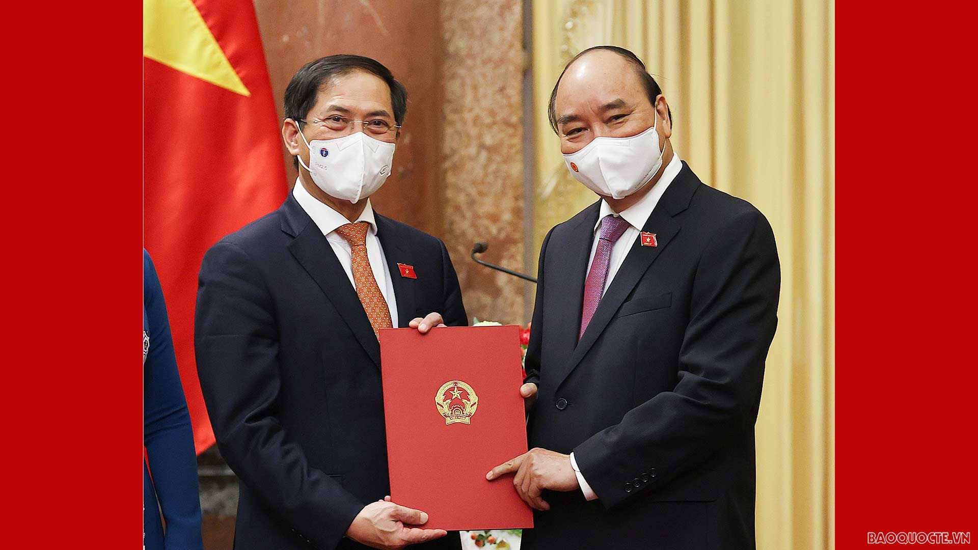 Newly-appointed Foreign Minister receives congratulations from China