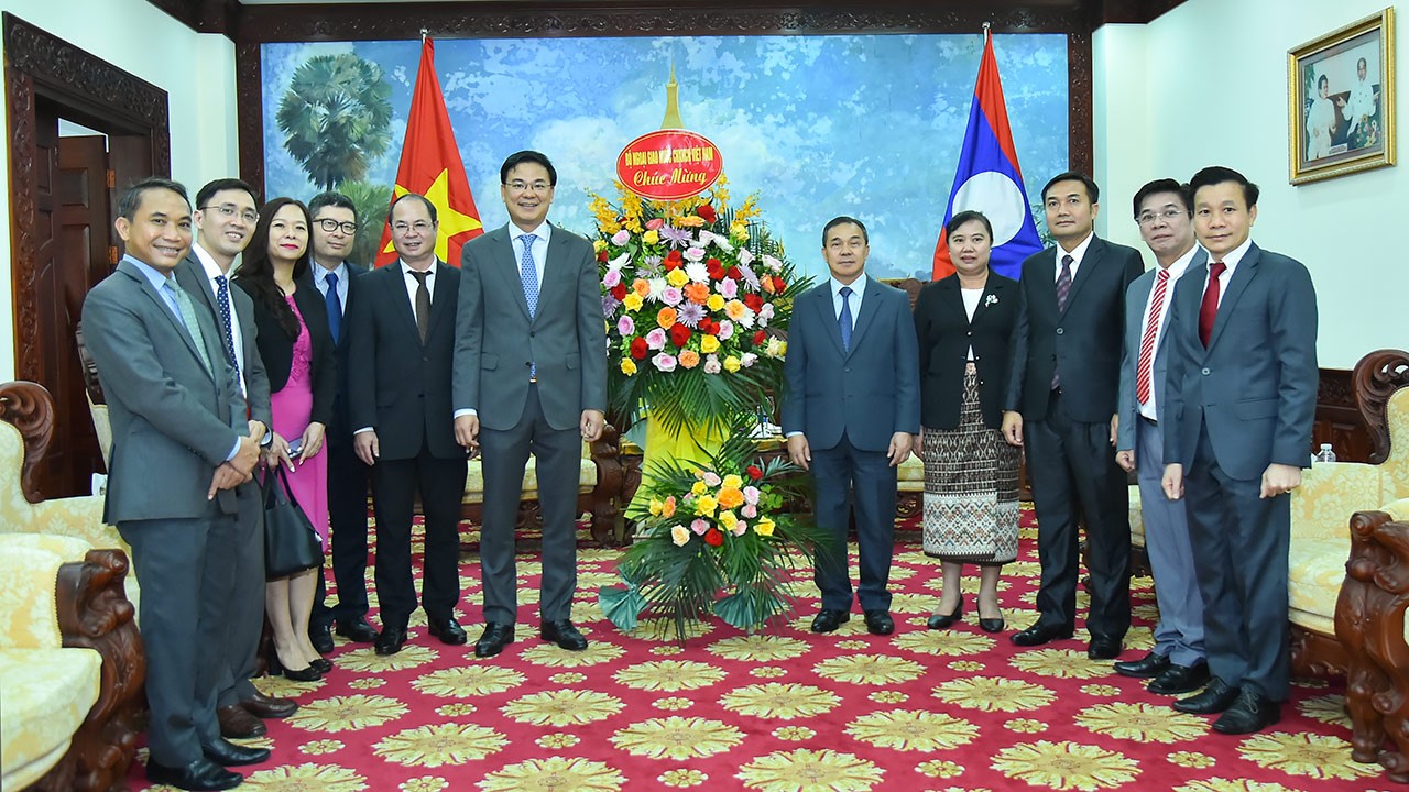 Không ngừng củng cố và tăng cường mối quan hệ hữu nghị vĩ đại Việt Nam-Lào