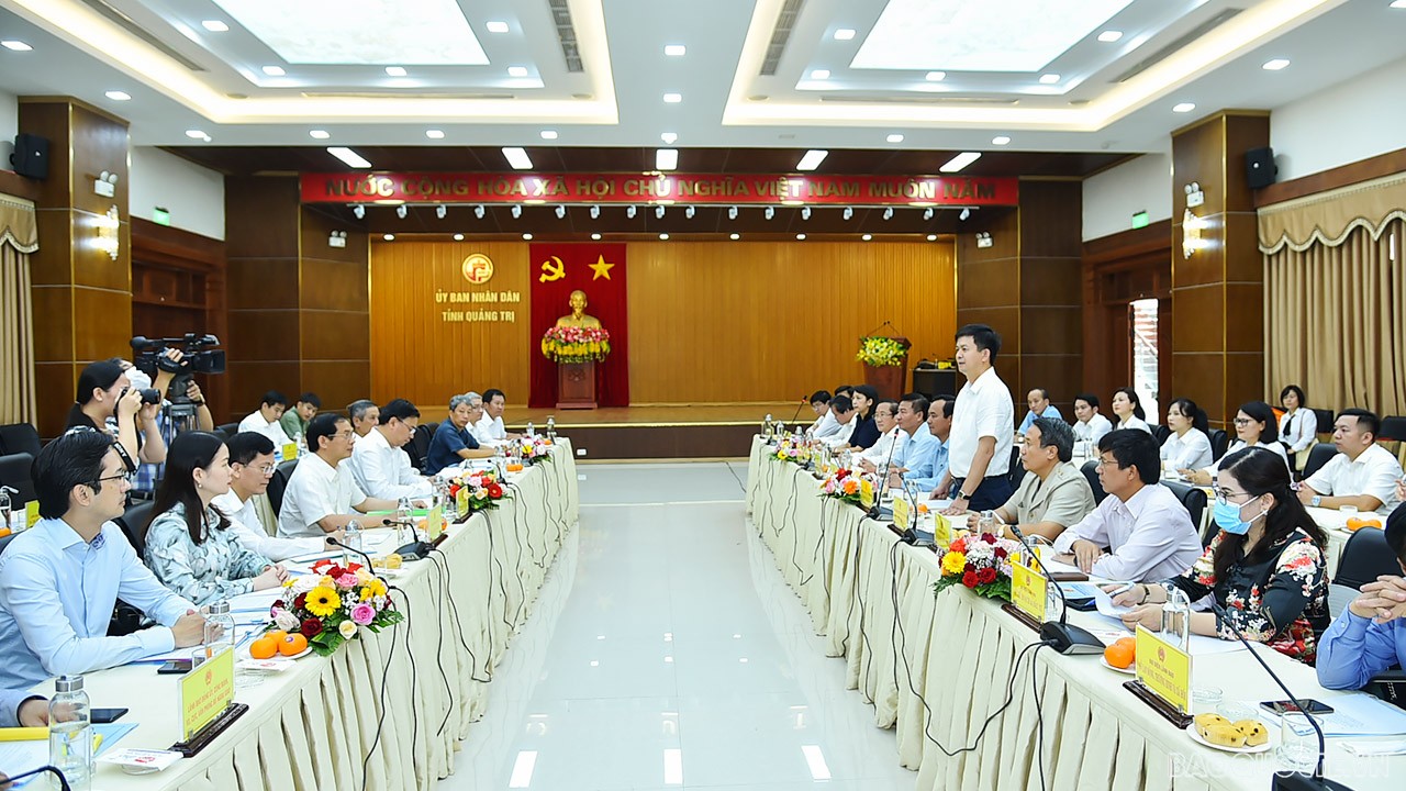 Toàn cảnh buổi làm việc giữa đoàn công tác Bộ Ngoại giao và Lãnh đạo tỉnh ủy, UBND tỉnh Quảng Trị.
