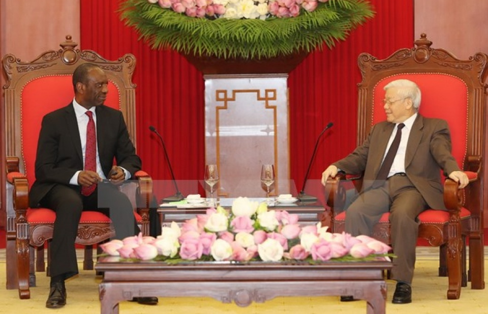 Tổng Bí thư Nguyễn Phú Trọng tiếp Thủ tướng Cộng hòa Mozambique