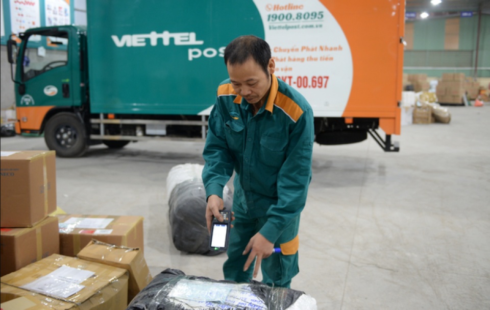 Viettel Post đạt kỷ lục doanh thu gần 2.000 tỷ đồng sau 6 tháng tin nhap 20170819153452
