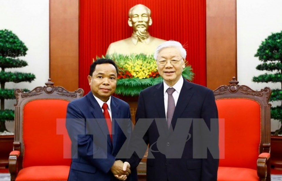 Tổng Bí thư tiếp đoàn Văn phòng TW Đảng Nhân dân Cách mạng Lào