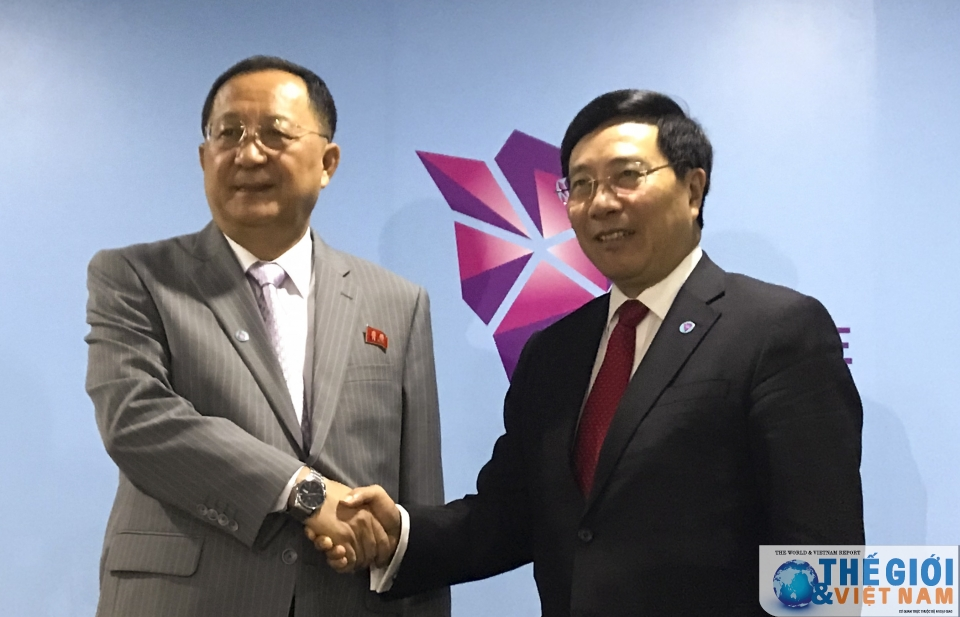 Phó Thủ tướng Phạm Bình Minh gặp Bộ trưởng Ngoại giao Triều Tiên
