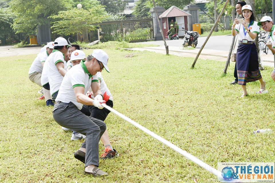 dai gia dinh asean chung vui ngay hoi doan ket