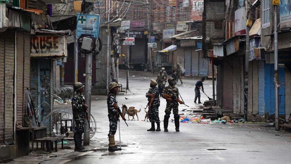 Ấn Độ-Pakistan giao tranh dữ dội tại Kashmir kéo dài đến ngày thứ 5