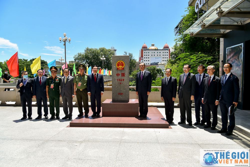 vietnam china celebrate 20th anniversary of land border treaty signing