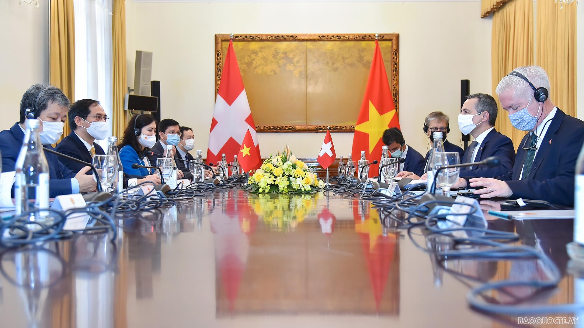 Bộ trưởng Ngoại giao Bùi Thanh Sơn đón, hội đàm với Phó Tổng thống, Bộ trưởng Ngoại giao Thụy Sỹ