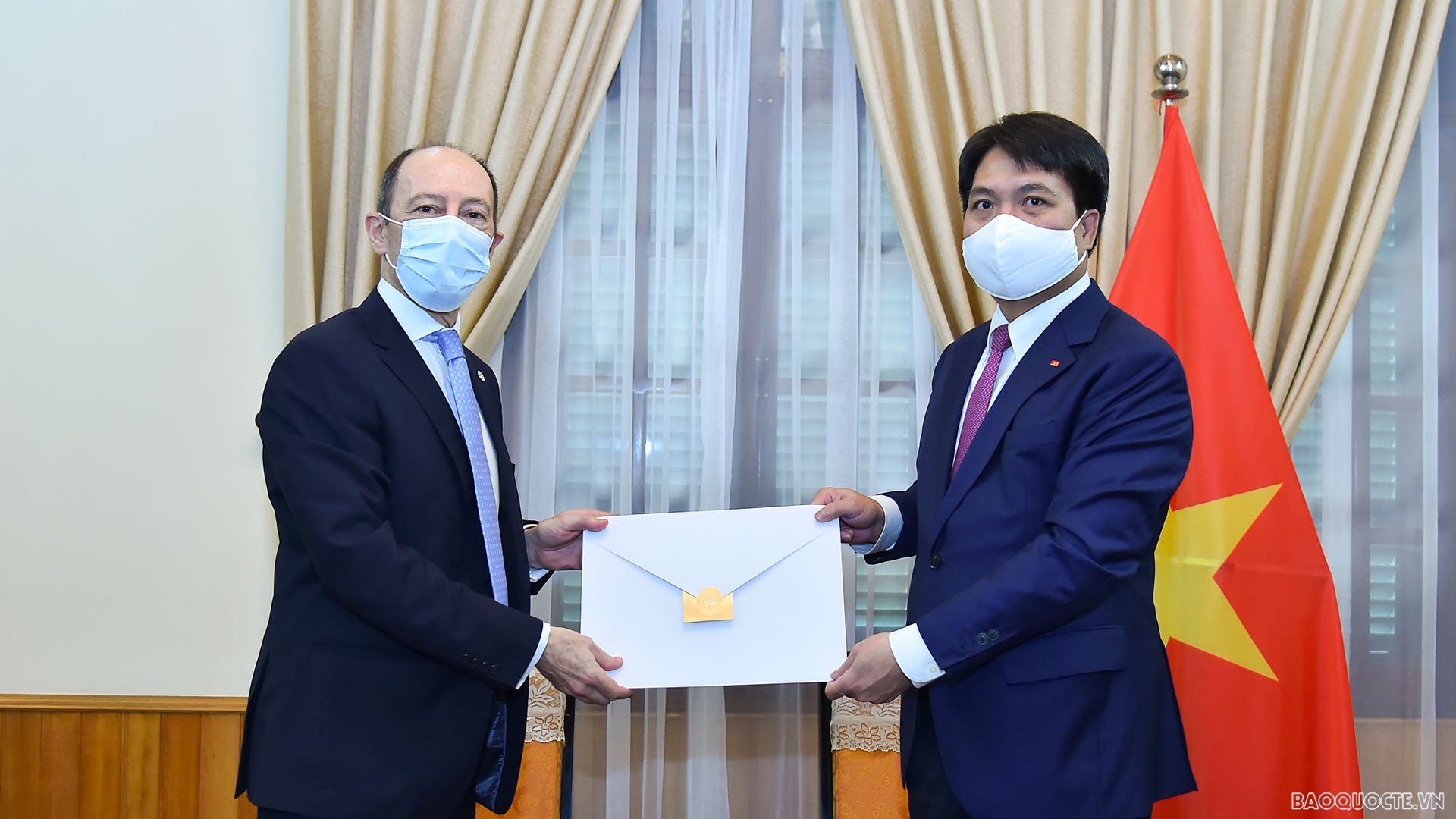 Việt Nam tiếp nhận bản sao Thư ủy nhiệm của Tổng thống Uruguay bổ nhiệm Đại sứ tại Việt Nam