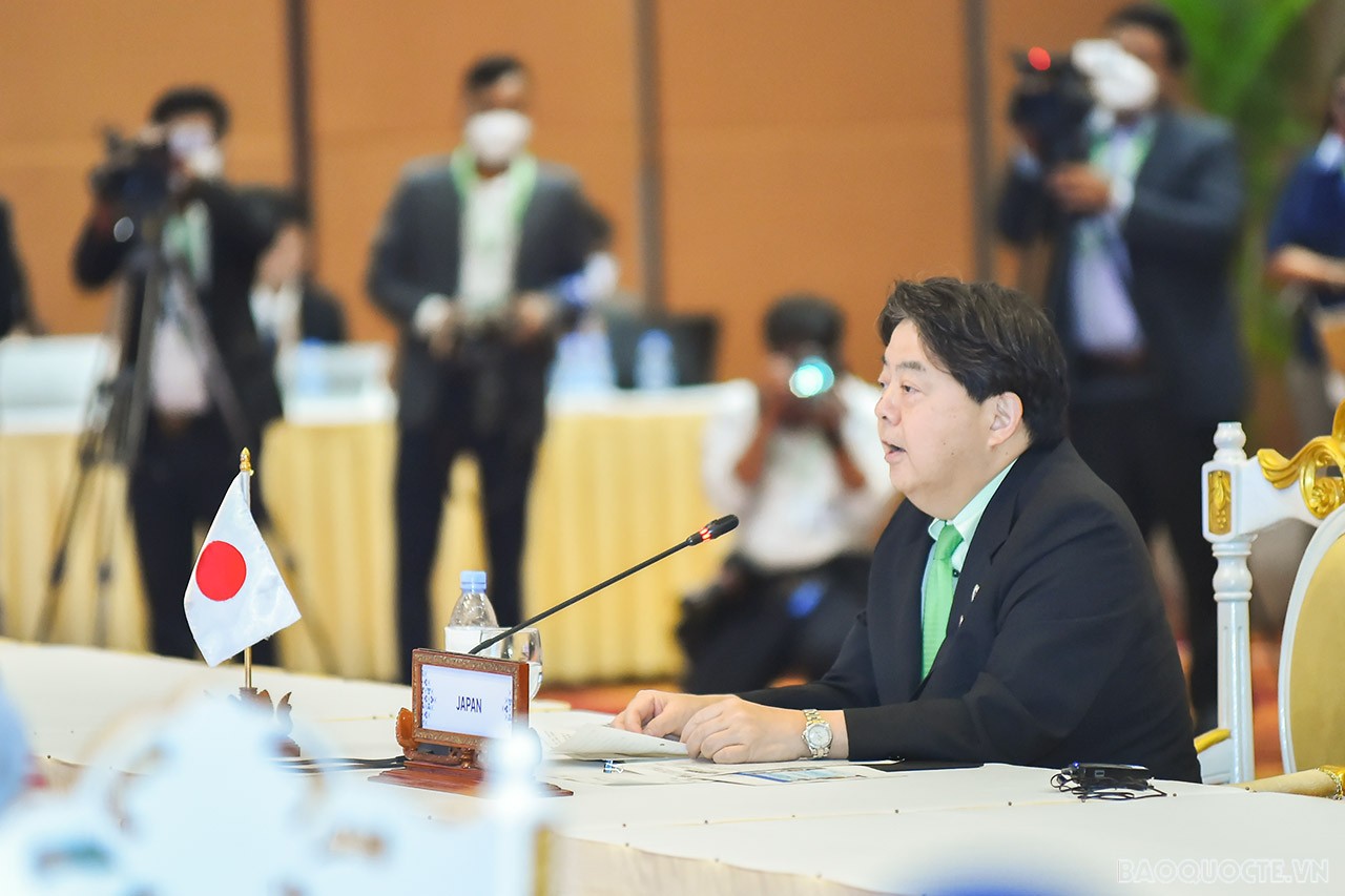 Bộ trưởng Ngoại giao Nhật Bản Yoshimasa Hayashi phát biểu tại Hội nghị ASEAN-Nhật Bản. (Ảnh: Tuấn Anh)