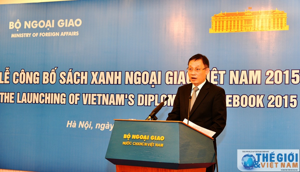 cong bo sach xanh ngoai giao viet nam nam 2015