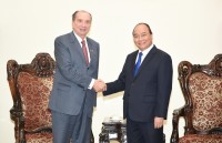 prime minister greets japanese economy minister