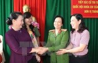 chu tich quoc hoi tiep xuc cu tri huyen phong dien can tho