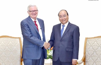 PM Nguyen Xuan Phuc receives US Under Secretary of Commerce