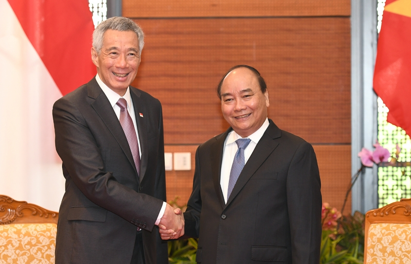Thủ tướng Nguyễn Xuân Phúc tiếp Thủ tướng Singapore Lý Hiển Long